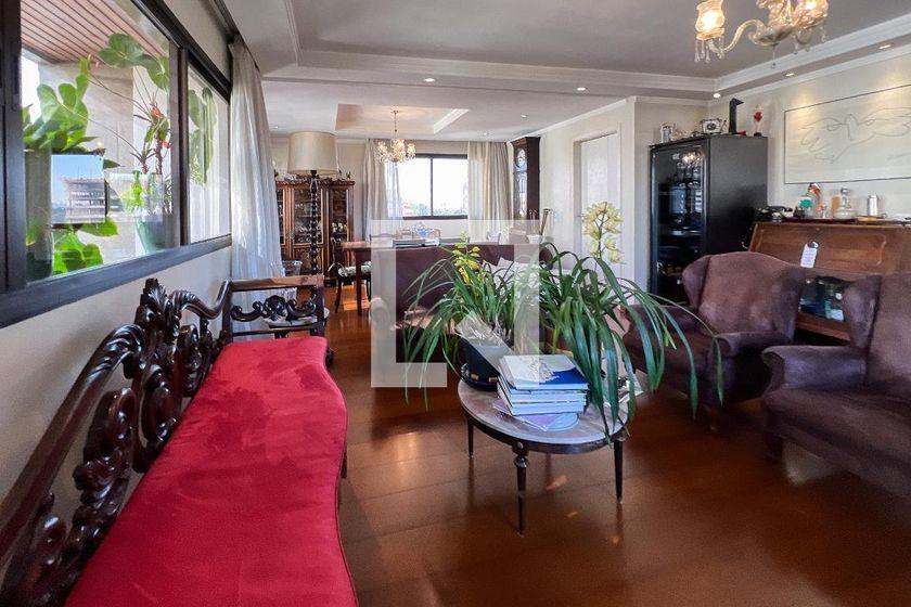 Apartamento à Venda – Moema, 4 Quartos, 450 m² – São Paulo