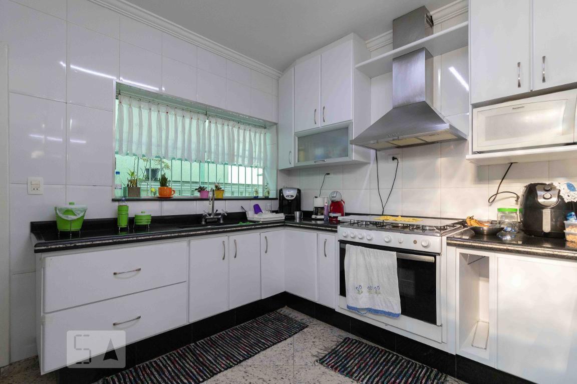 Casa à Venda – Mooca, 3 Quartos, 382 m² – São Paulo