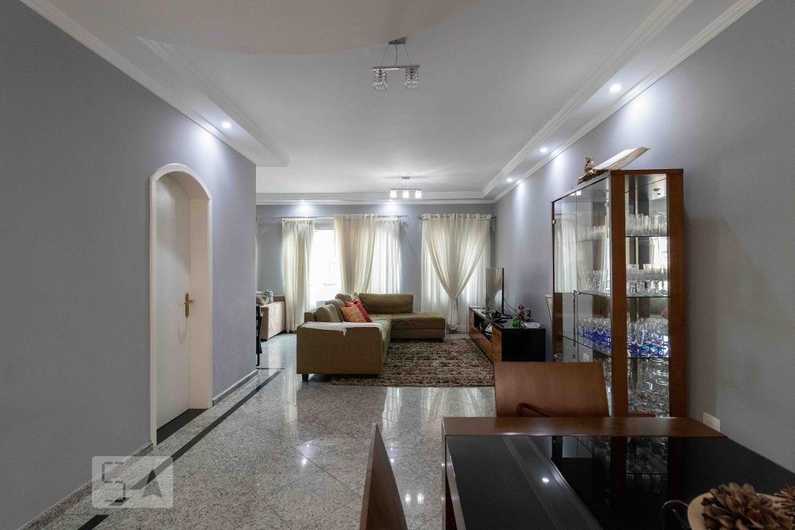 Casa à Venda – Mooca, 3 Quartos, 382 m² – São Paulo