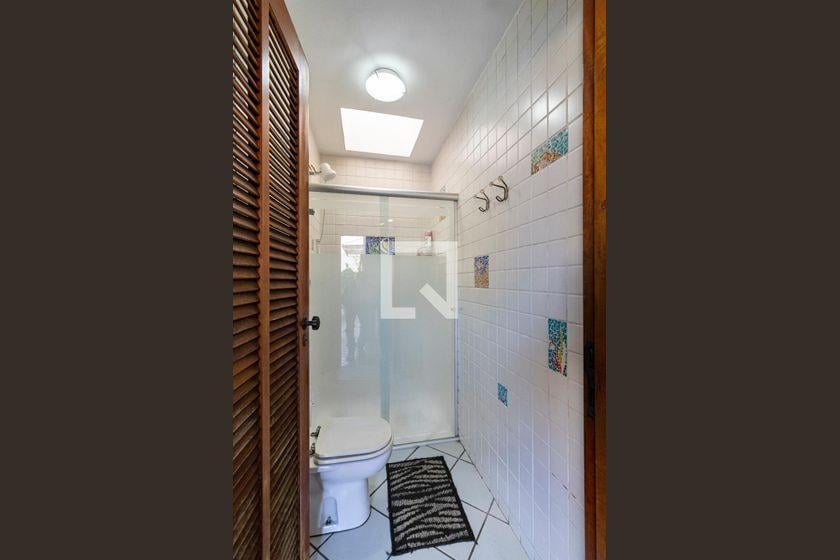 Casa à Venda – Vila Mariana, 5 Quartos, 545 m² – São Paulo