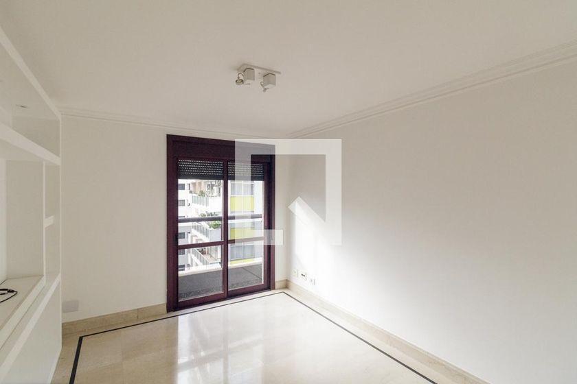 Apartamento à Venda – Santa Cecília, 3 Quartos, 241 m² – São Paulo