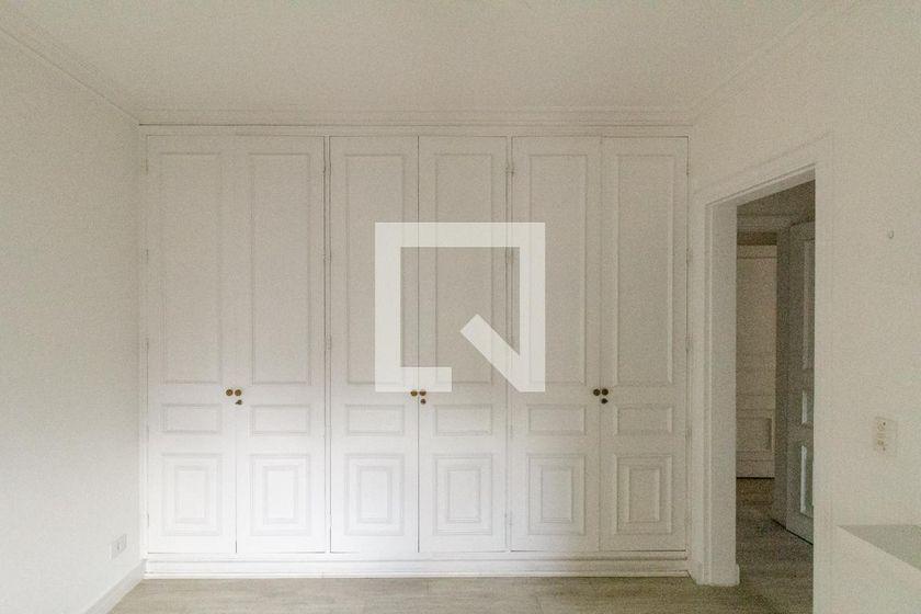 Apartamento à Venda – Santa Cecília, 3 Quartos, 241 m² – São Paulo