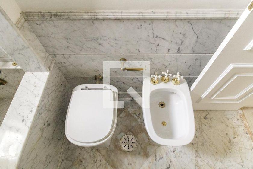 Apartamento à Venda – Santa Cecília, 3 Quartos, 241 m² – São Paulo