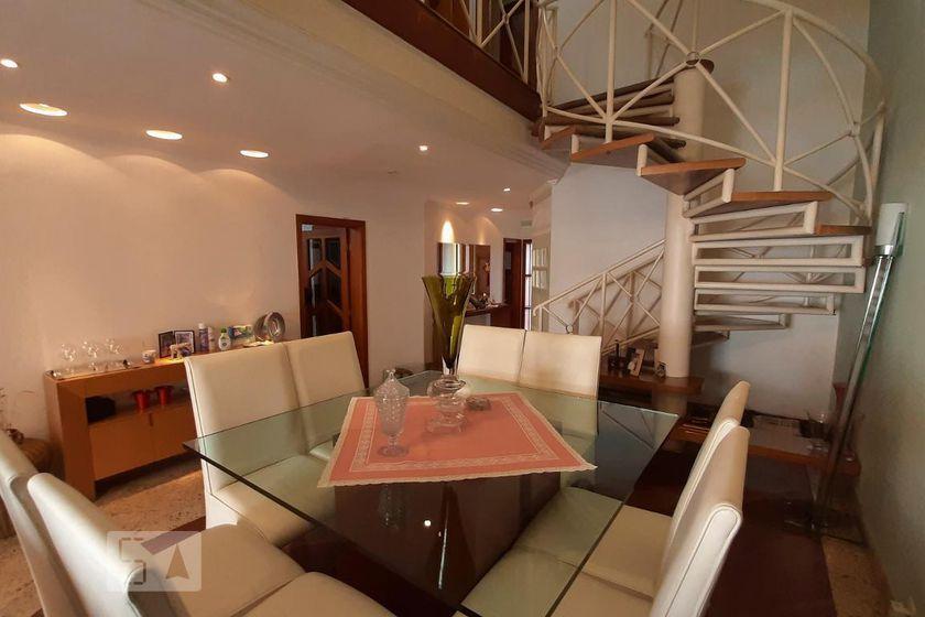Casa à Venda – Vila Prudente, 4 Quartos, 460 m² – São Paulo