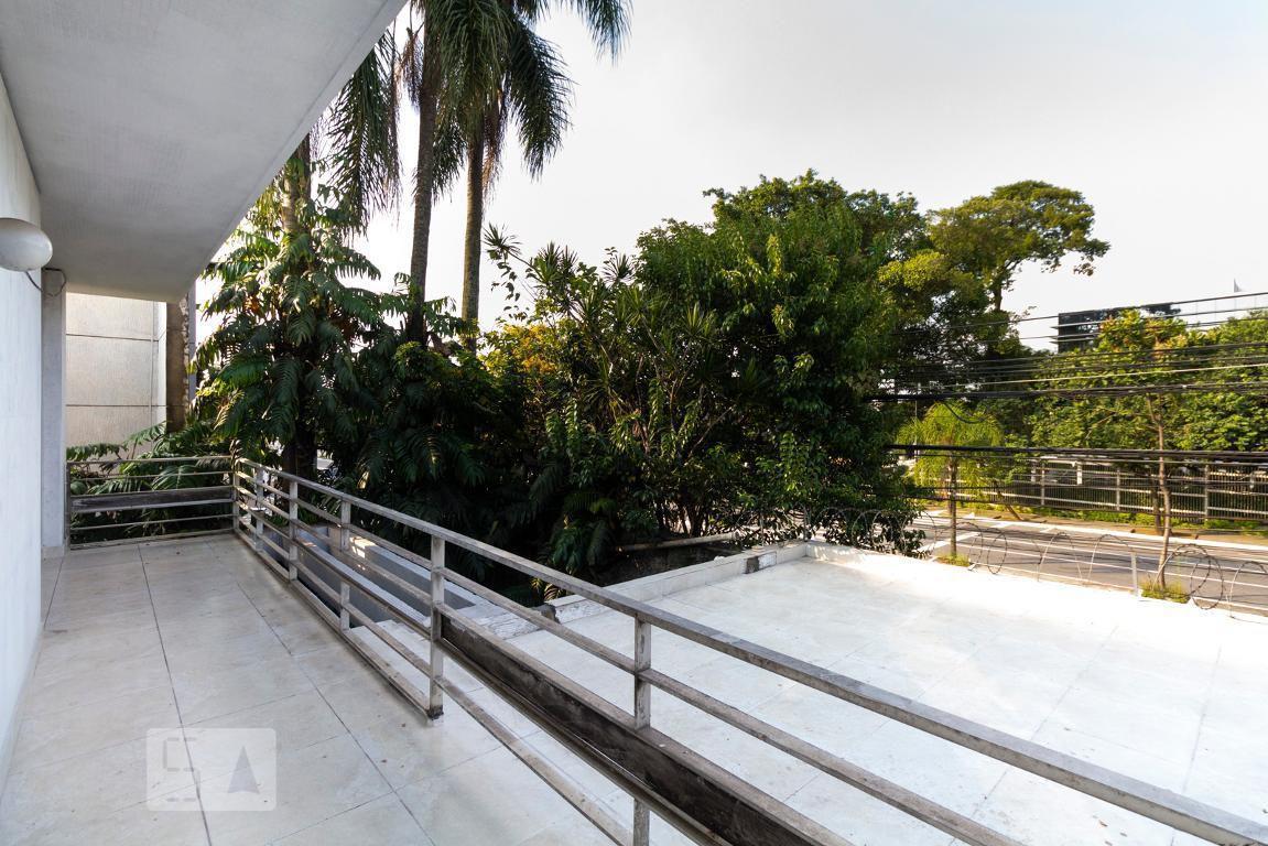 Casa à Venda – Planalto Paulista, 4 Quartos, 420 m² – São Paulo