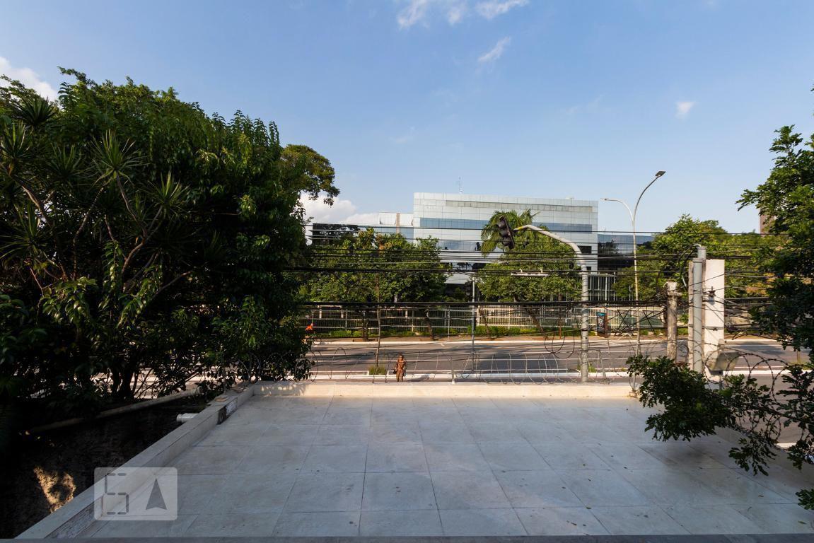 Casa à Venda – Planalto Paulista, 4 Quartos, 420 m² – São Paulo
