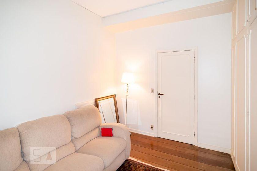 Casa à Venda – Chácara Santo Antonio, 4 Quartos, 450 m² – São Paulo