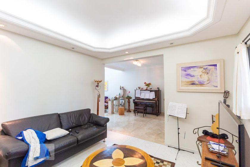 Casa à Venda – Vila Guilhermina, 4 Quartos, 440 m² – São Paulo