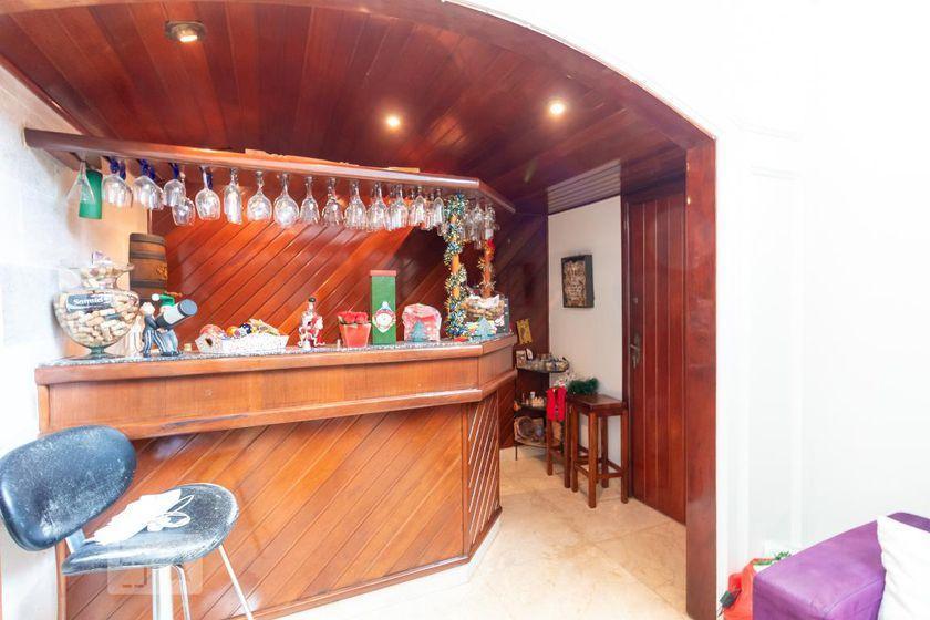 Casa à Venda – Vila Guilhermina, 4 Quartos, 440 m² – São Paulo