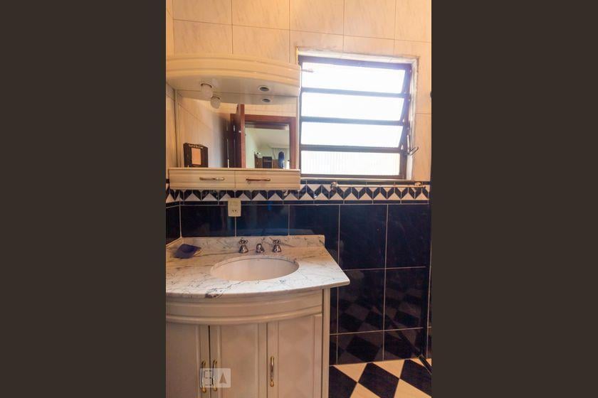 Casa à Venda – Vila Guilhermina, 4 Quartos, 440 m² – São Paulo