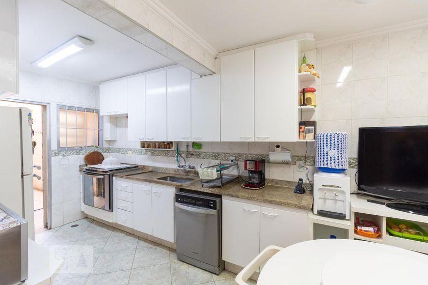 Casa à Venda – Vila Guilhermina, 4 Quartos, 440 m² – São Paulo