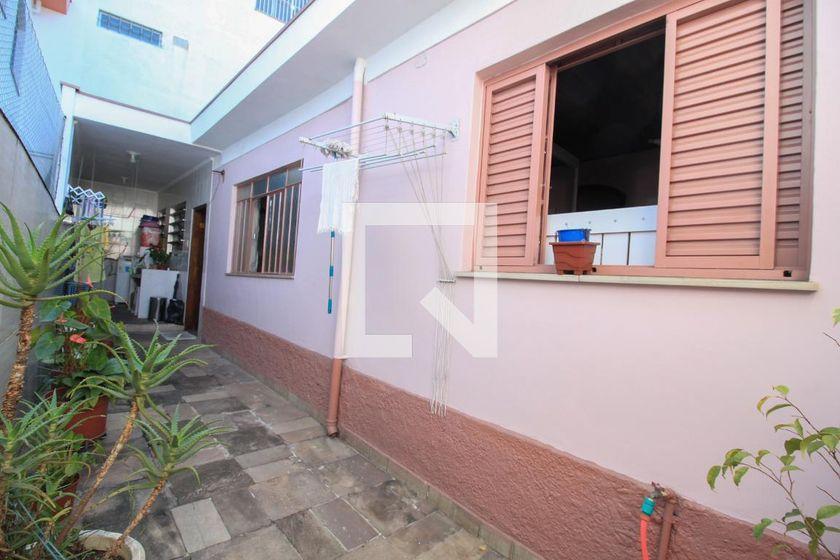 Casa à Venda – Mooca, 2 Quartos, 95 m² – São Paulo