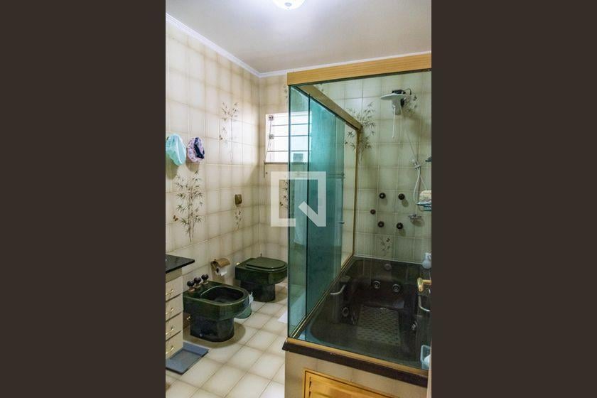 Casa à Venda – Vila Mariana, 4 Quartos, 700 m² – São Paulo