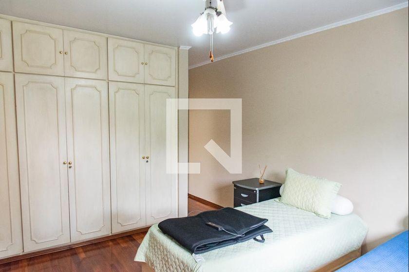 Casa à Venda – Vila Mariana, 4 Quartos, 700 m² – São Paulo