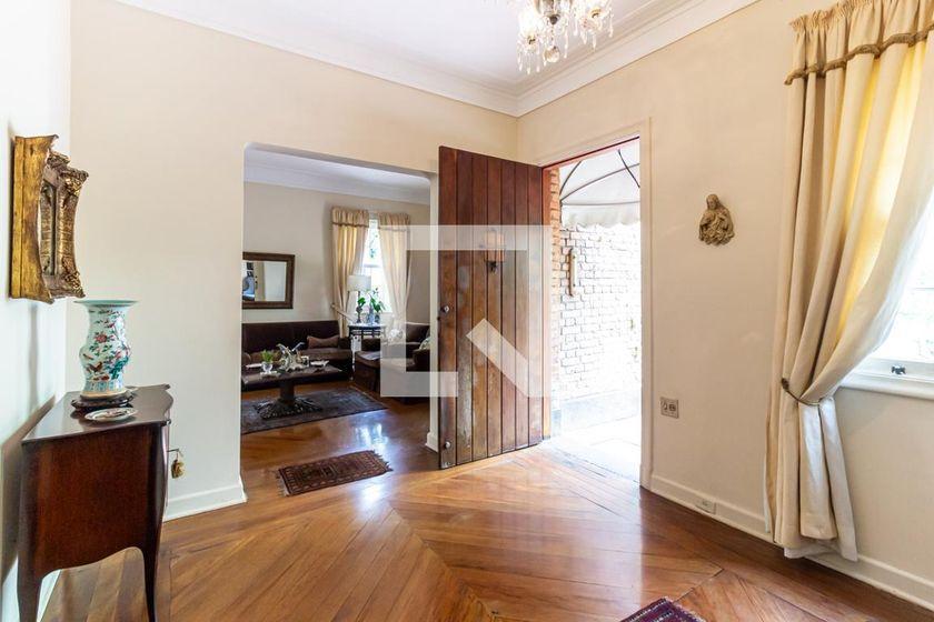 Casa à Venda – Higienópolis, 4 Quartos, 400 m² – São Paulo