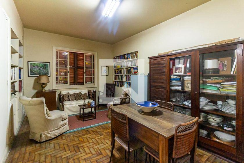 Casa à Venda – Higienópolis, 4 Quartos, 400 m² – São Paulo