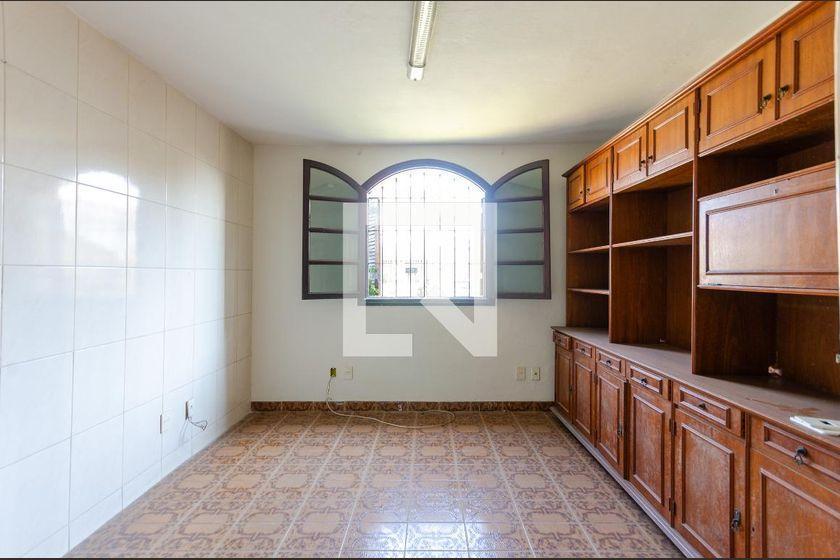 Casa à Venda – Piqueri, 1 Quarto, 60 m² – São Paulo