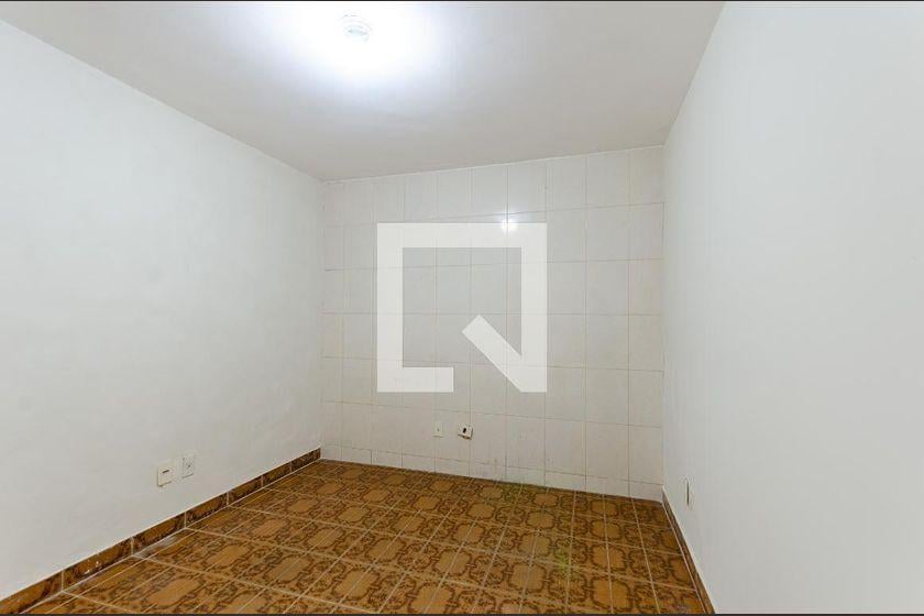 Casa à Venda – Piqueri, 1 Quarto, 60 m² – São Paulo