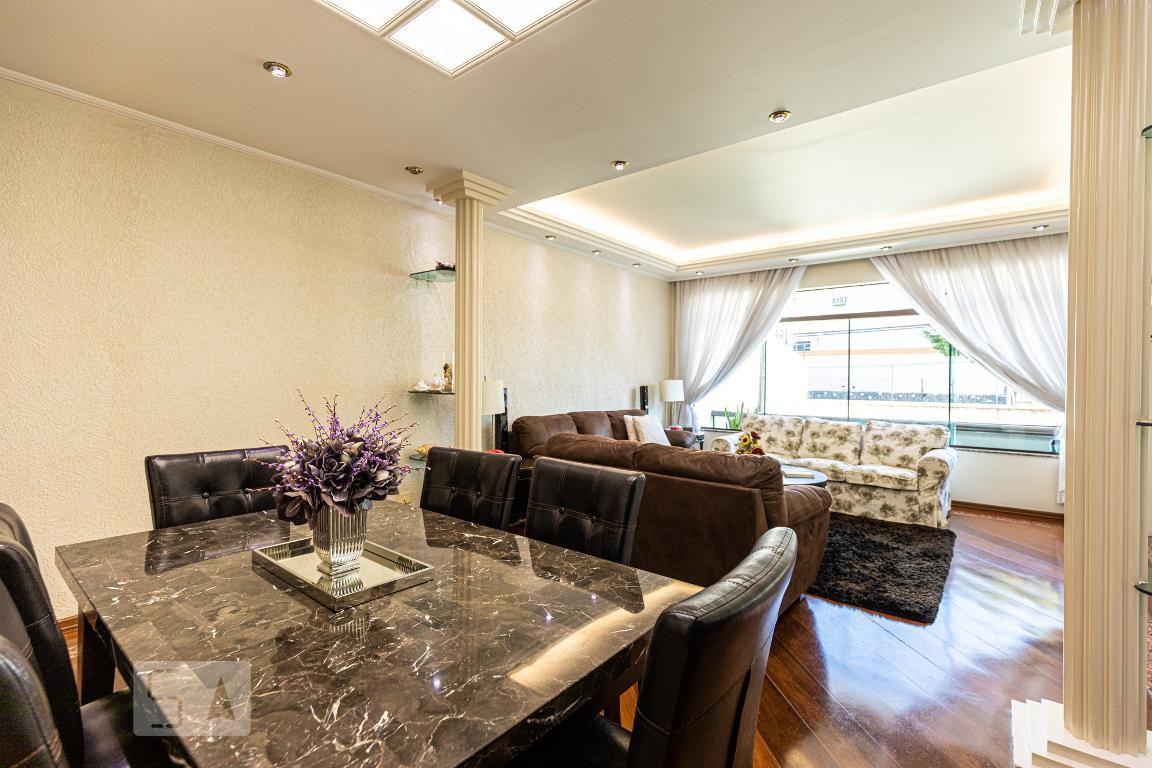 Casa à Venda – Água Fria, 7 Quartos, 800 m² – São Paulo