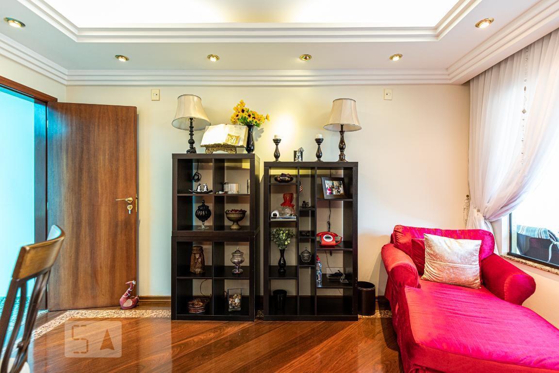 Casa à Venda – Água Fria, 7 Quartos, 800 m² – São Paulo