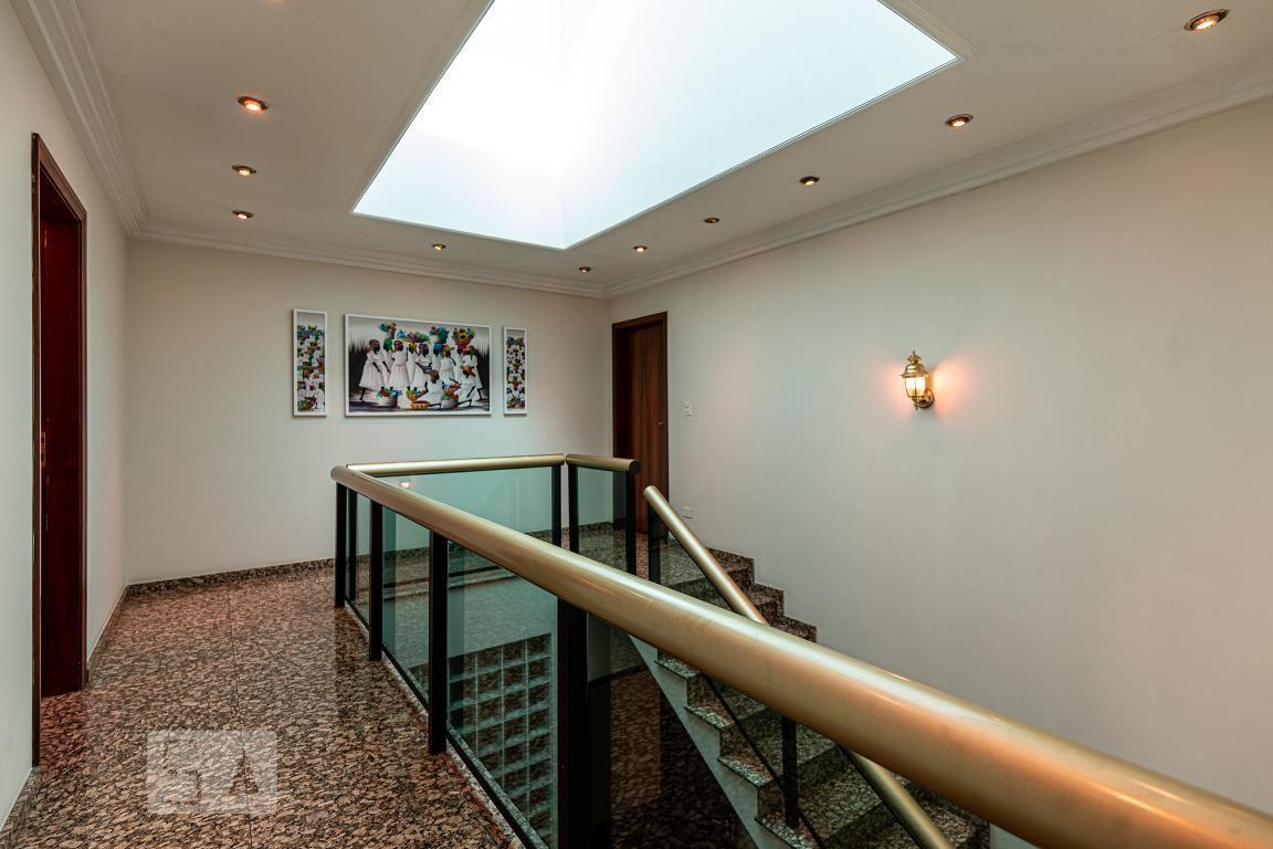 Casa à Venda – Água Fria, 7 Quartos, 800 m² – São Paulo