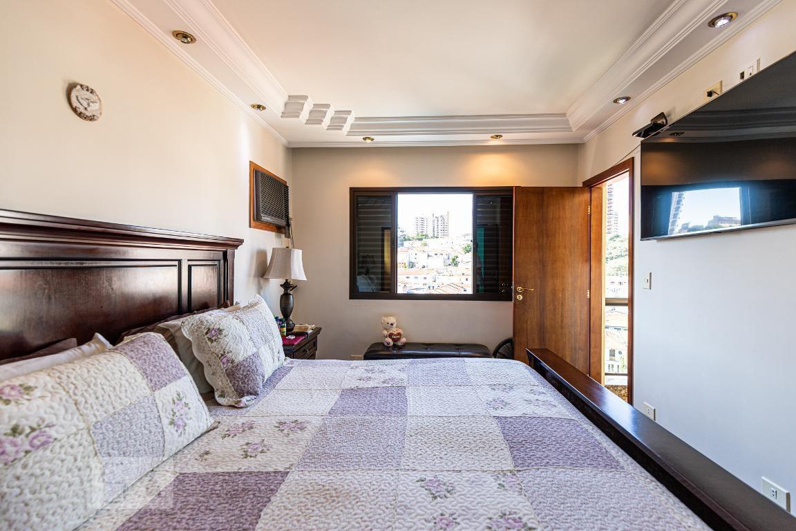 Casa à Venda – Água Fria, 7 Quartos, 800 m² – São Paulo