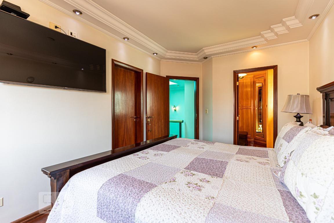 Casa à Venda – Água Fria, 7 Quartos, 800 m² – São Paulo