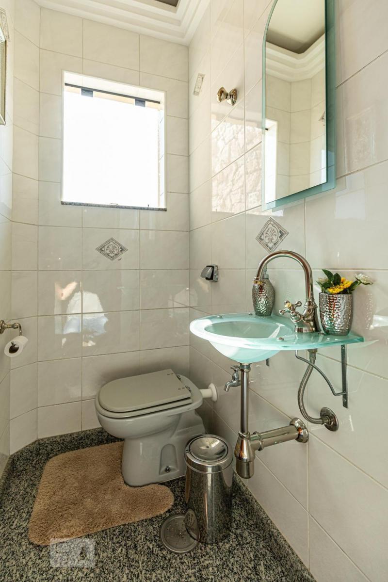 Casa à Venda – Água Fria, 7 Quartos, 800 m² – São Paulo