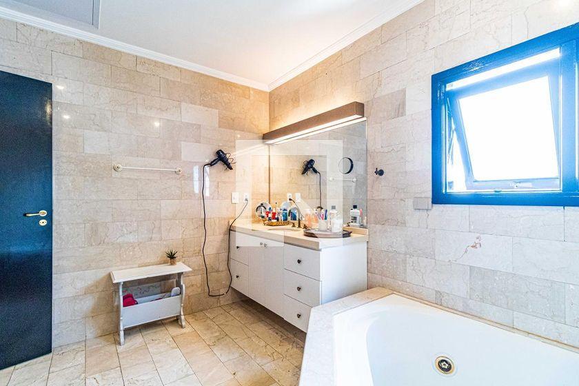 Casa à Venda – Butantã, 5 Quartos, 540 m² – São Paulo