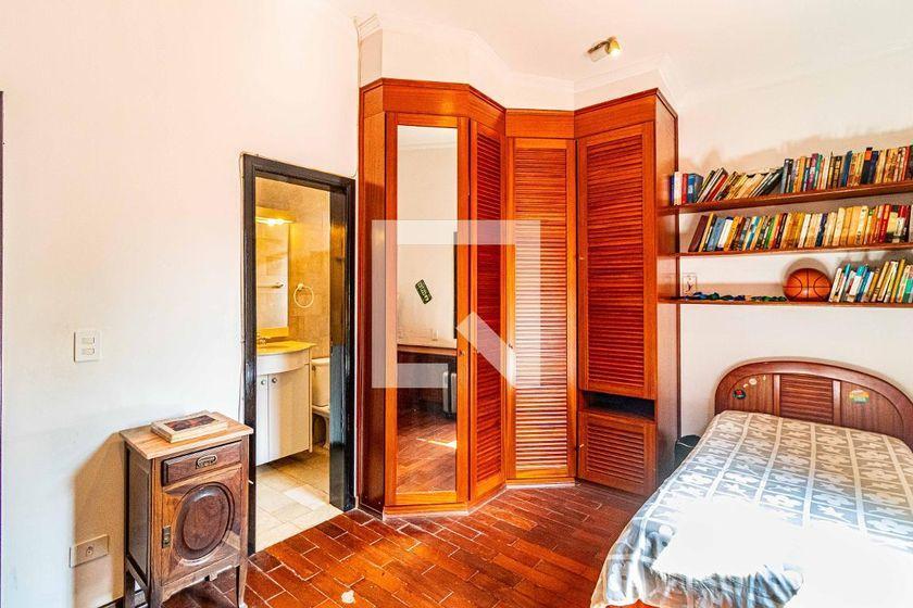 Casa à Venda – Butantã, 5 Quartos, 540 m² – São Paulo