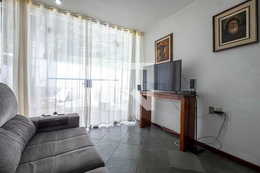 Casa à Venda – Vila Madalena, 5 Quartos, 400 m² – São Paulo