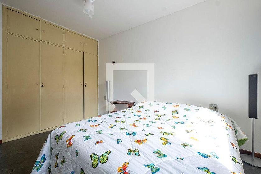 Casa à Venda – Vila Madalena, 5 Quartos, 400 m² – São Paulo
