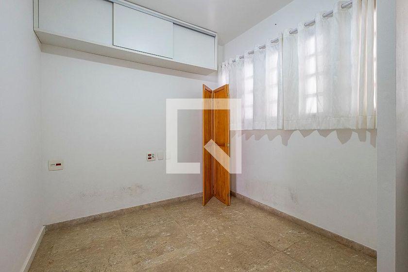 Casa à Venda – Vila Madalena, 5 Quartos, 400 m² – São Paulo