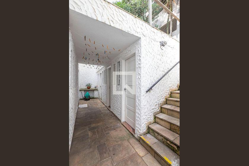 Casa à Venda – Vila Madalena, 5 Quartos, 400 m² – São Paulo