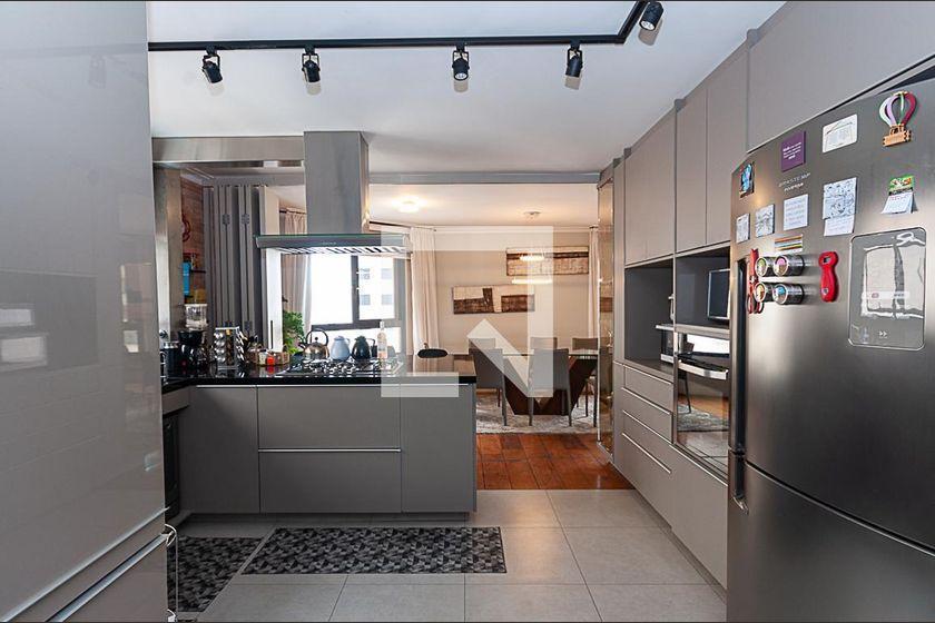 Apartamento à Venda – Vila Pompéia, 4 Quartos, 440 m² – São Paulo