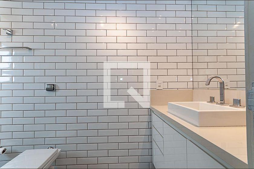 Apartamento à Venda – Vila Pompéia, 4 Quartos, 440 m² – São Paulo