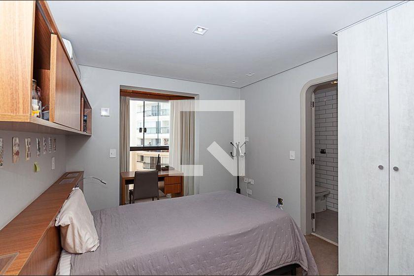 Apartamento à Venda – Vila Pompéia, 4 Quartos, 440 m² – São Paulo