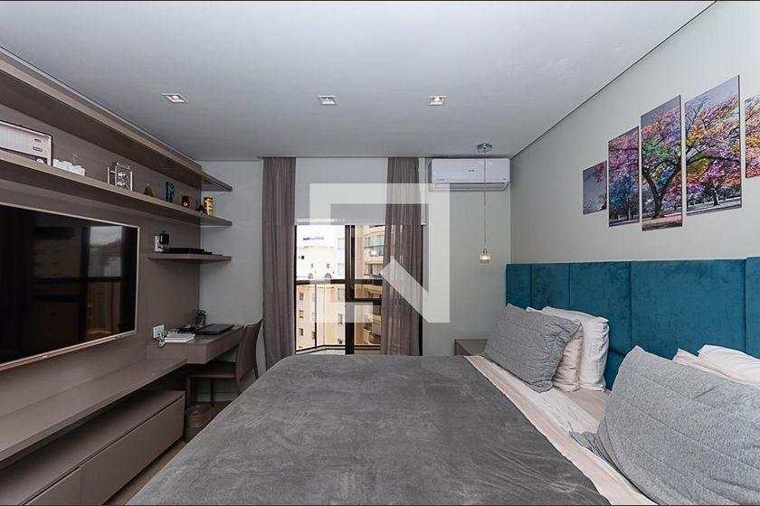Apartamento à Venda – Vila Pompéia, 4 Quartos, 440 m² – São Paulo