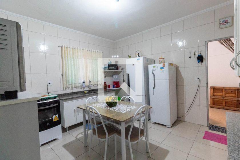 Casa à Venda – Ponte Rasa, 2 Quartos, 134 m² – São Paulo