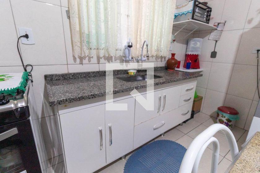 Casa à Venda – Ponte Rasa, 2 Quartos, 134 m² – São Paulo