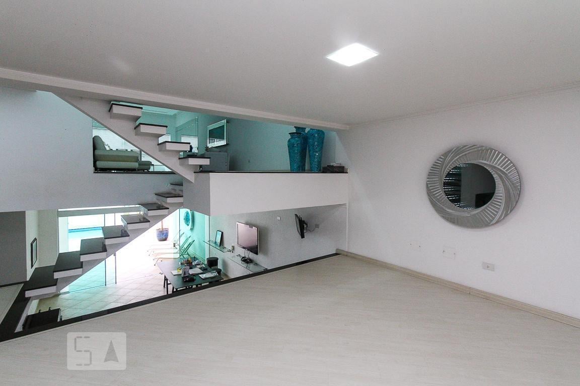 Casa à Venda – Penha de França, 3 Quartos, 620 m² – São Paulo