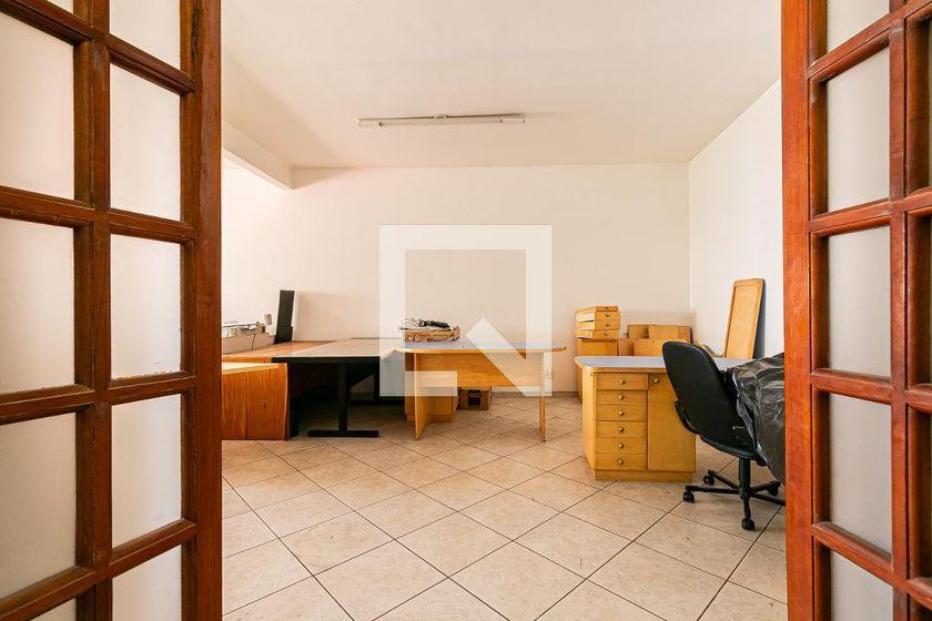 Casa à Venda – Tatuapé, 8 Quartos, 384 m² – São Paulo