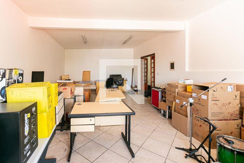 Casa à Venda – Tatuapé, 8 Quartos, 384 m² – São Paulo