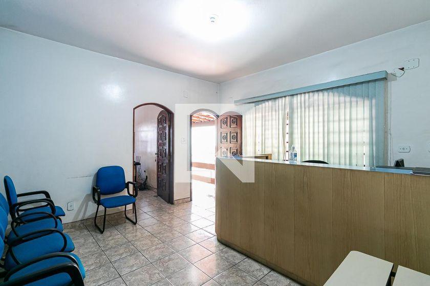 Casa à Venda – Tatuapé, 8 Quartos, 384 m² – São Paulo