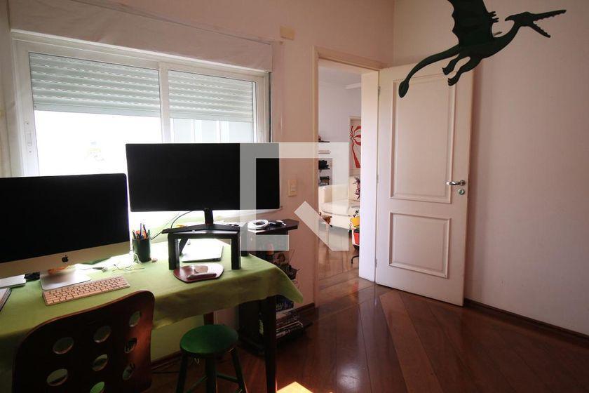 Casa à Venda – Santana, 6 Quartos, 480 m² – São Paulo