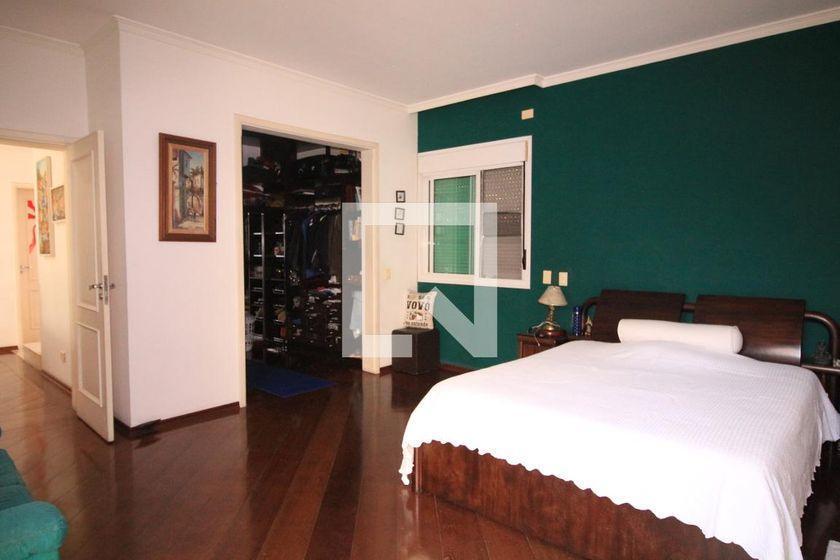 Casa à Venda – Santana, 6 Quartos, 480 m² – São Paulo