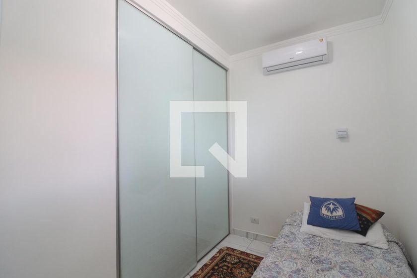 Casa à Venda – Água Fria, 4 Quartos, 460 m² – São Paulo