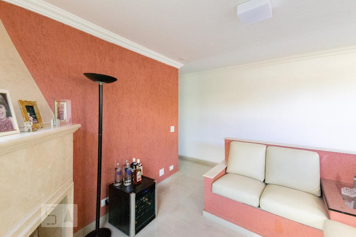 Casa à Venda – Moema, 3 Quartos, 600 m² – São Paulo
