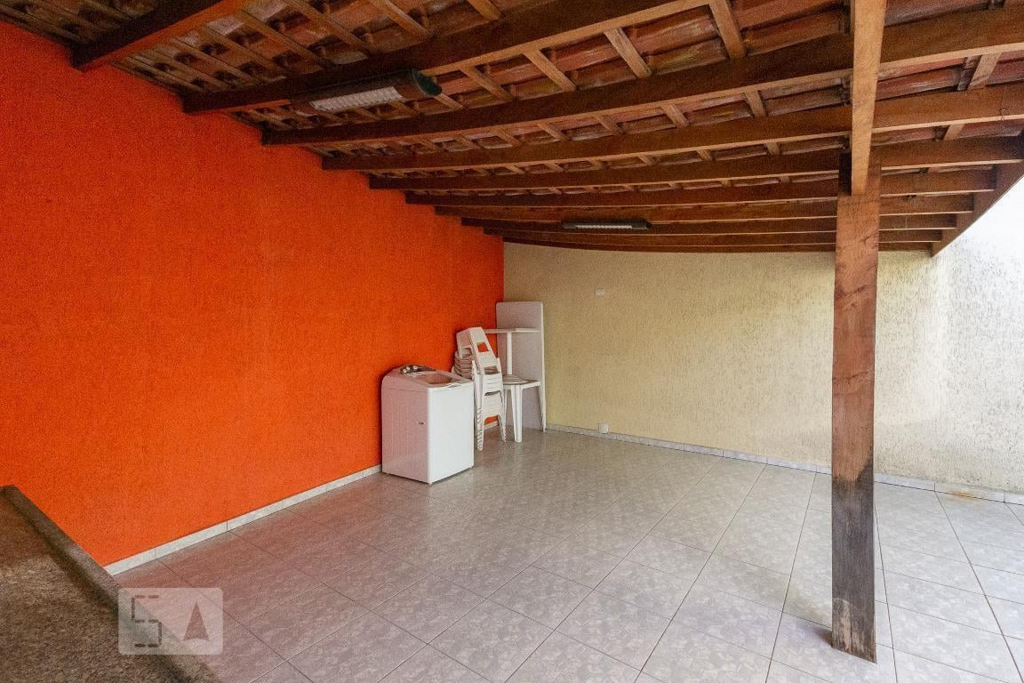 Casa à Venda – Moema, 3 Quartos, 600 m² – São Paulo