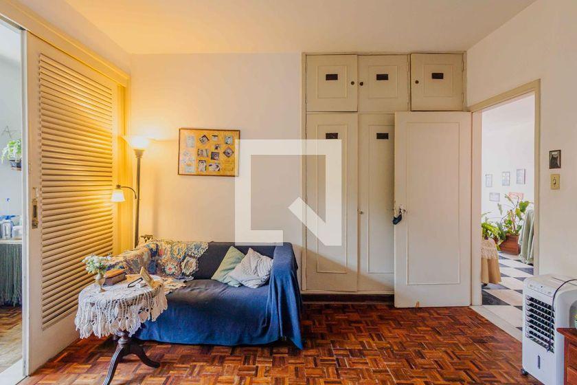Casa à Venda – Alto de Pinheiros, 4 Quartos, 690 m² – São Paulo